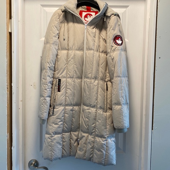 Winter Jacket - Picture 1 of 7